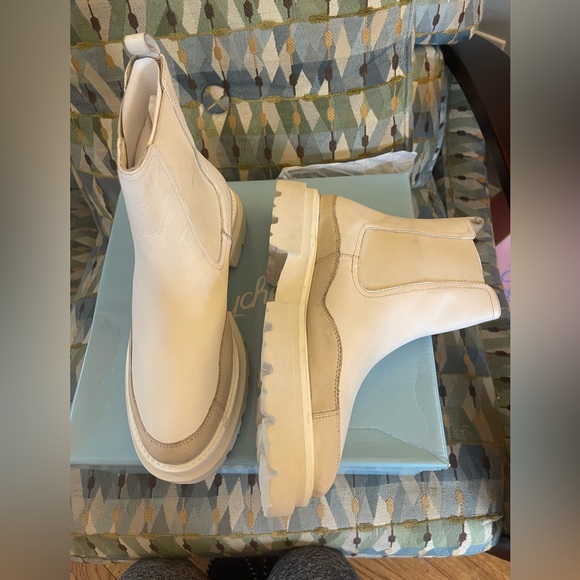 New Seychelles ivory leather chelsea boots sz 8 $170 - Picture 5 of 8